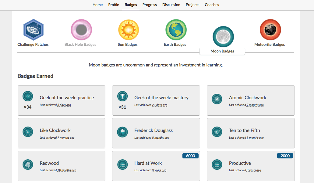 La page des badges de la Khan Academy.