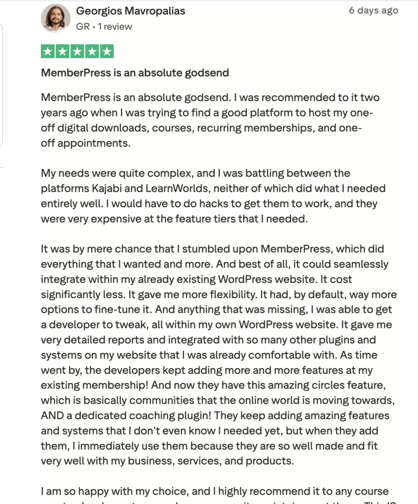 Review by Georgios Mavropalias with a 5-star rating dated 6 days ago; title 'MemberPress is an absolute godsend' and a lengthy testimonial text about the platform.