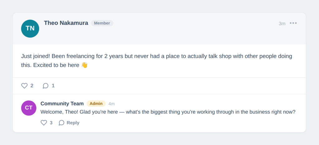 ClubCircles 03-reply-fast | MemberPress New member's introduction post in a ClubCircles community, answered by the admin one minute later.